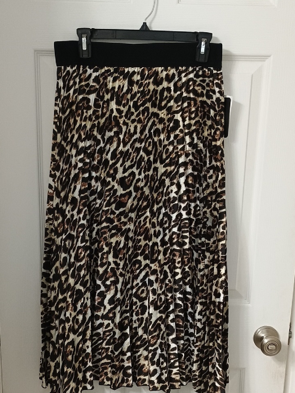 Leopard Print Pleated Midi Skirt - Black & Brown